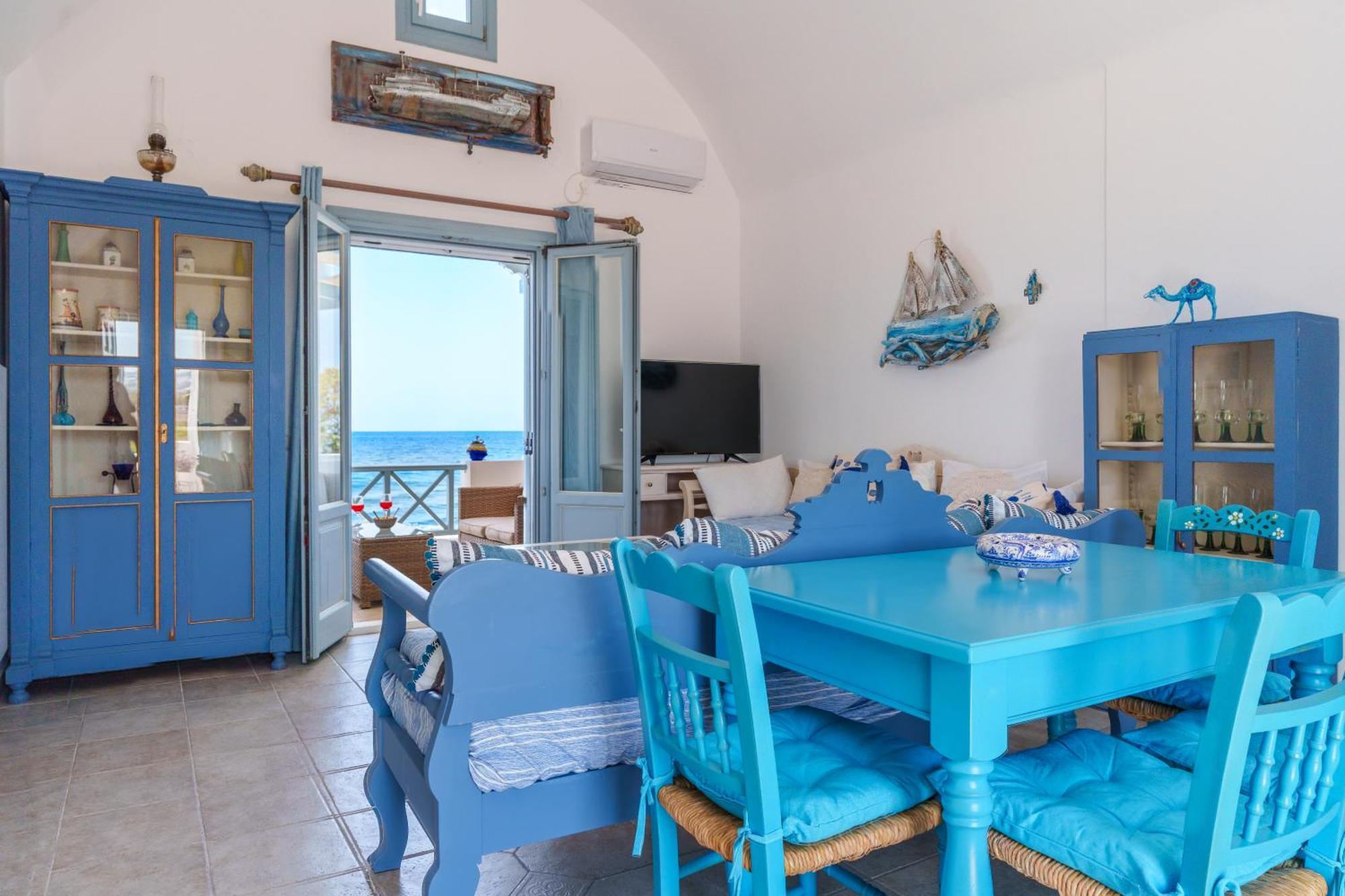 Blue Eyes Beach Villas Монолитос Экстерьер фото